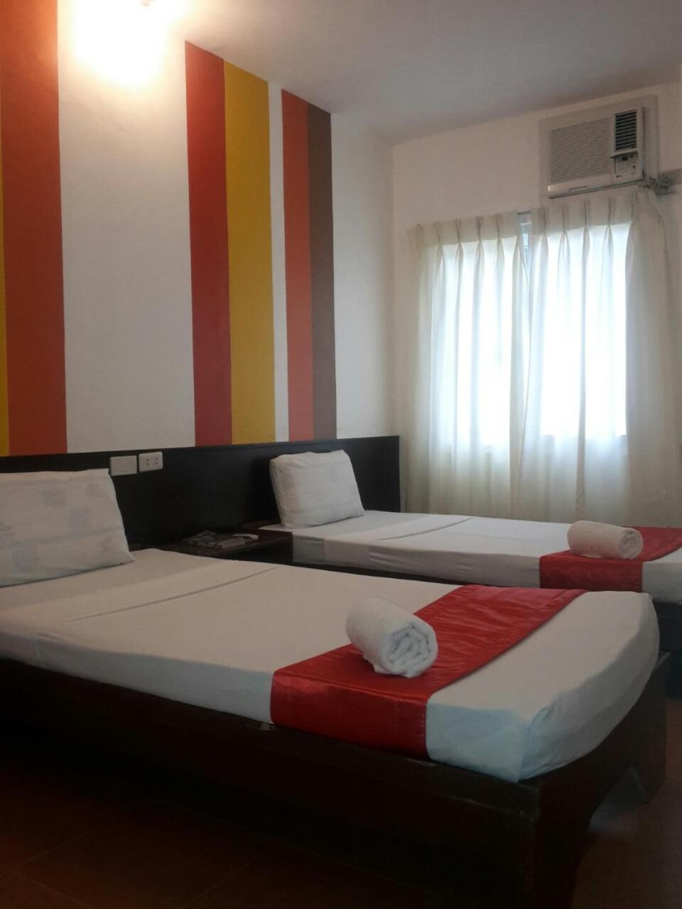 Travelbee Heritage Inn Dapitan Exteriör bild